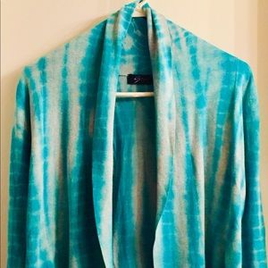 Women’s Sweater